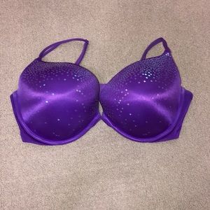 Victoria’s Secret Very Sexy bra